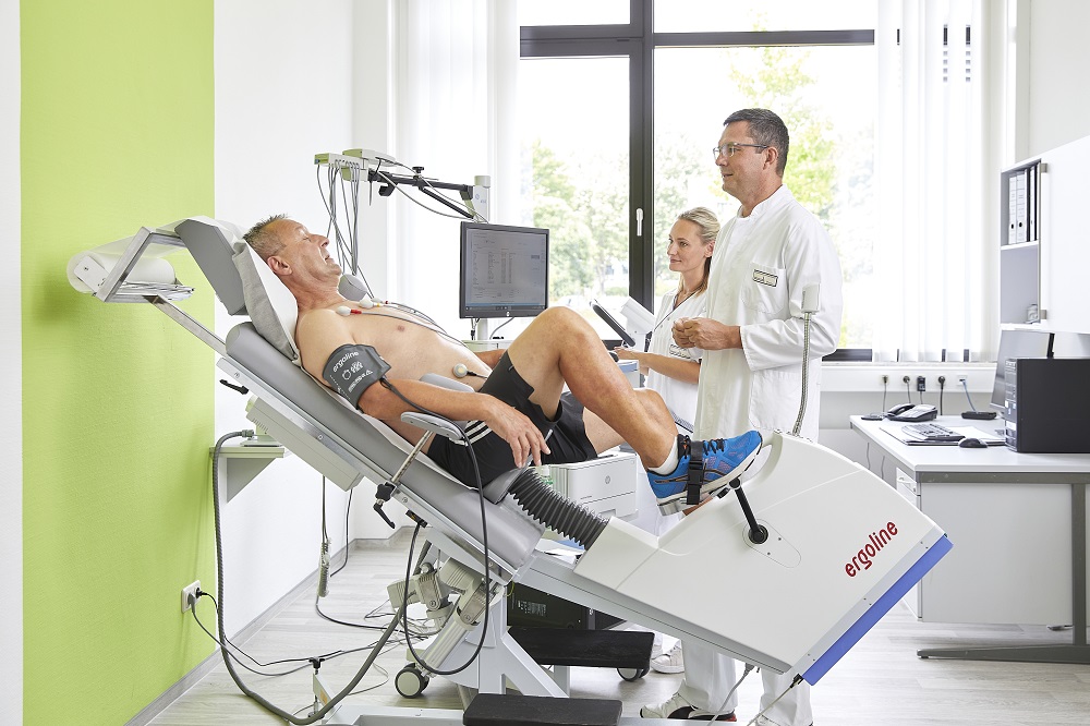 Ein Patient in der Leistungsdiagnostik in unserer Reha-Klinik in Bad Driburg. Ein Patient in der Leistungsdiagnostik in unserer Reha-Klinik in Bad Driburg.