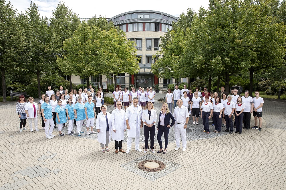 Das Team der Knappschafts-klinik Warmbad freut sich auf Sie.