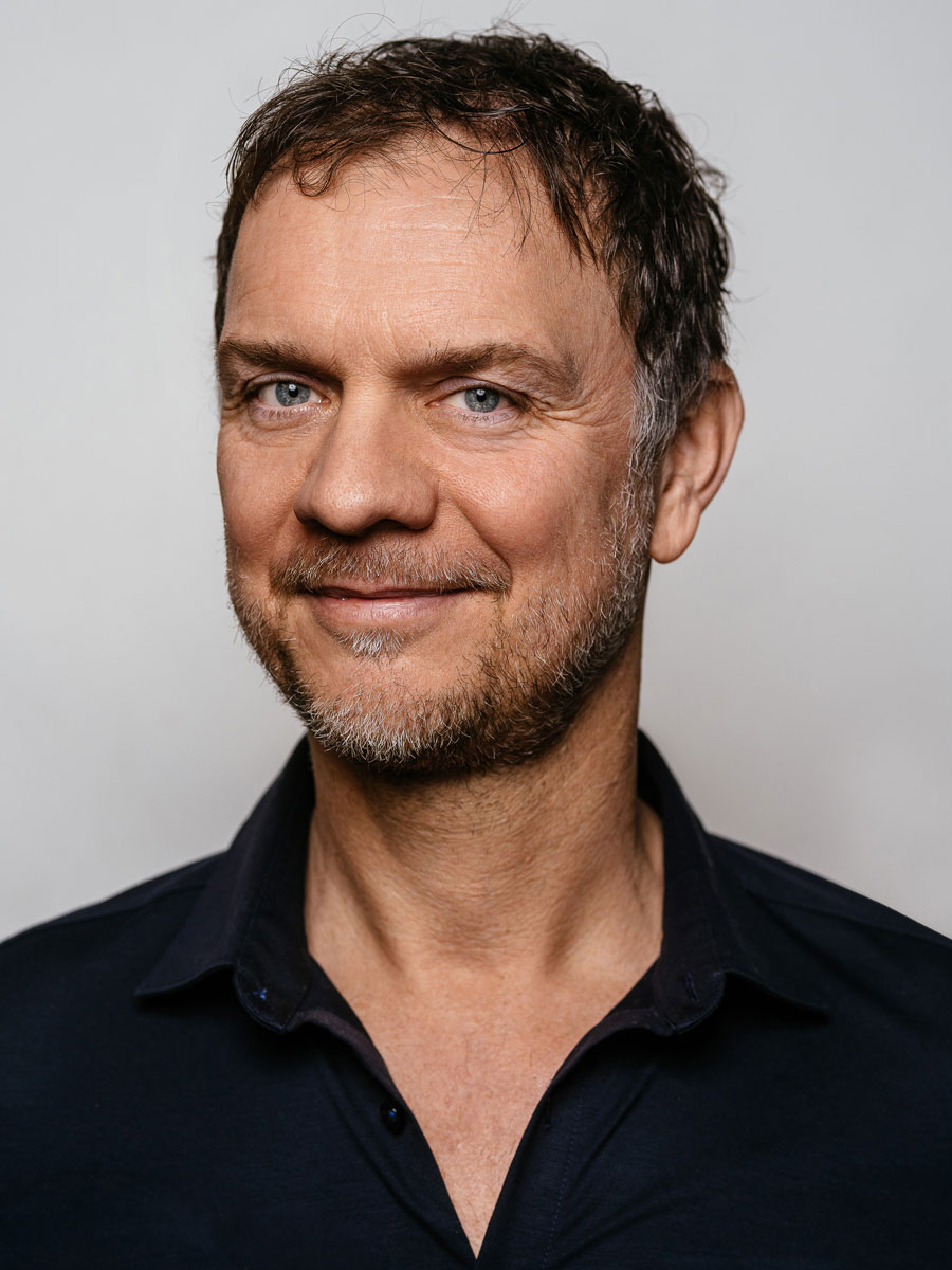 Neurowissenschaftler, Facharzt und Buchautor Neurowissenschaftler, Facharzt und Buchautor