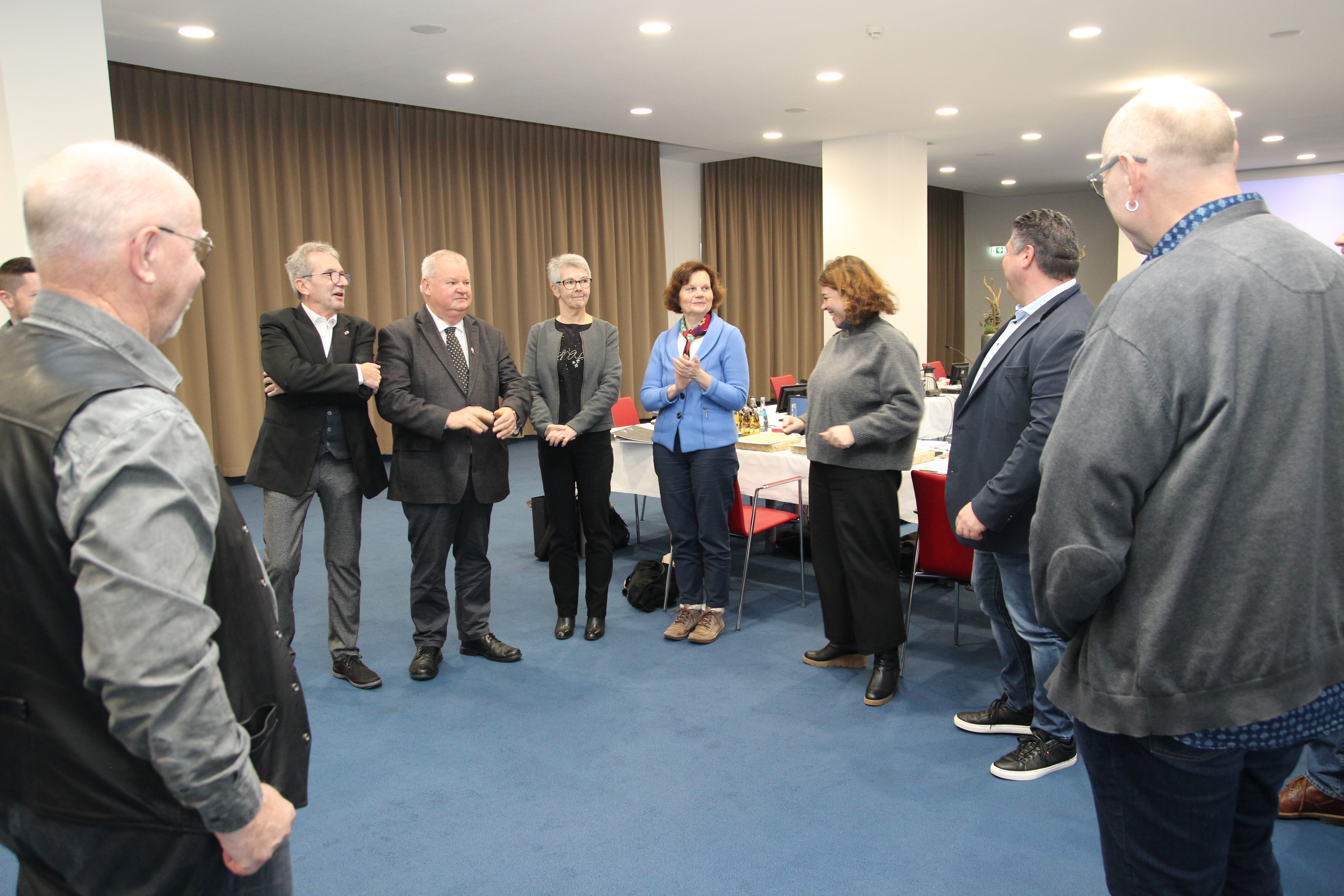 Unsere Regionaldirektion In Saarbrucken Knappschaft Bahn See Knappschaft Ehrt Versichertenberater Knappschaft Bahn See